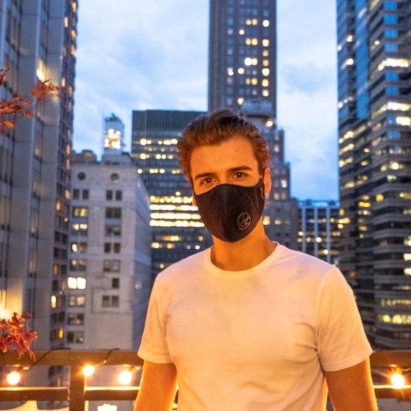 Meet your Posher, Madeleine & Mateo - Picture 2 of 2